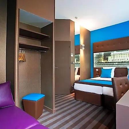 Hotel Des Savoies Perrache
