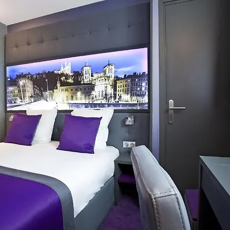 Hotel Des Savoies Perrache