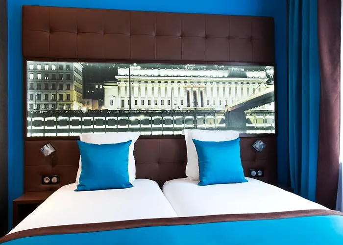 Otel Des Savoies Perrache 3*