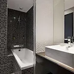Отель Des Savoies Perrache 3*
