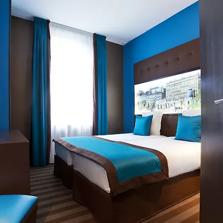 酒店 里昂佩拉什萨伏依酒店 3*