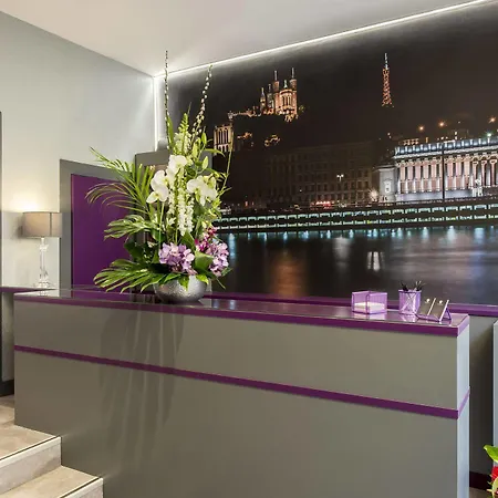 Des Savoies Perrache Hotel 3*
