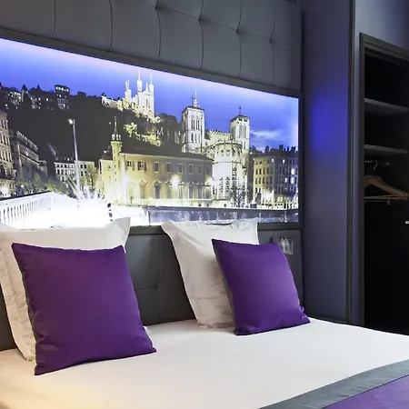 Des Savoies Perrache Hotel 3*