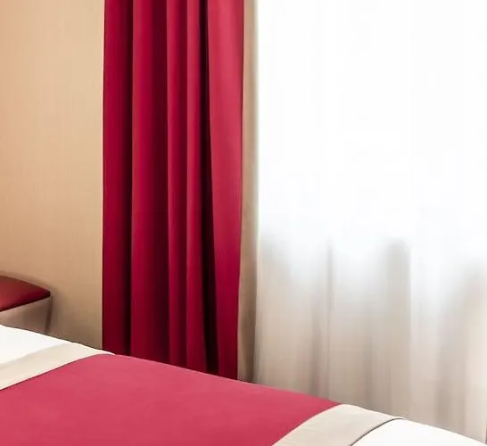 فندق دي سافويس بيراش 3*