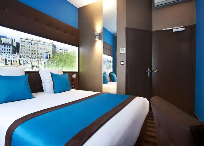 Des Savoies Perrache 3* Lyon