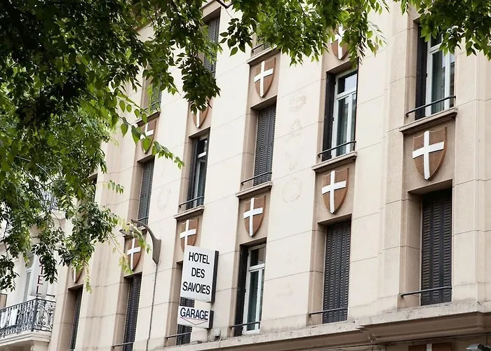 دي سافويس بيراش فندق ليون